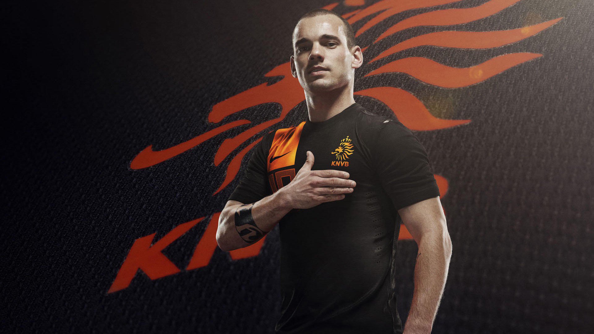 足球比赛解说语言风格更加亲民化,足球比赛经典解说词